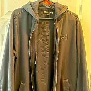 Under Armour Men’s zip up hoodie